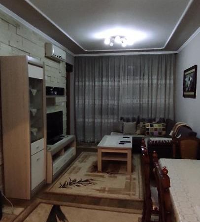 Apartman Tanya Lägenhet Podgorica Exteriör bild