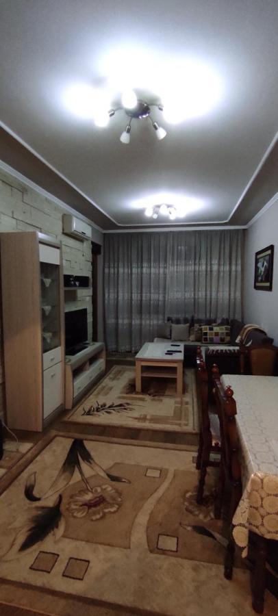 Apartman Tanya Lägenhet Podgorica Exteriör bild