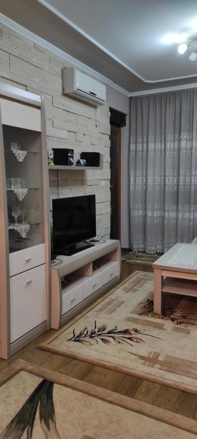 Apartman Tanya Lägenhet Podgorica Exteriör bild