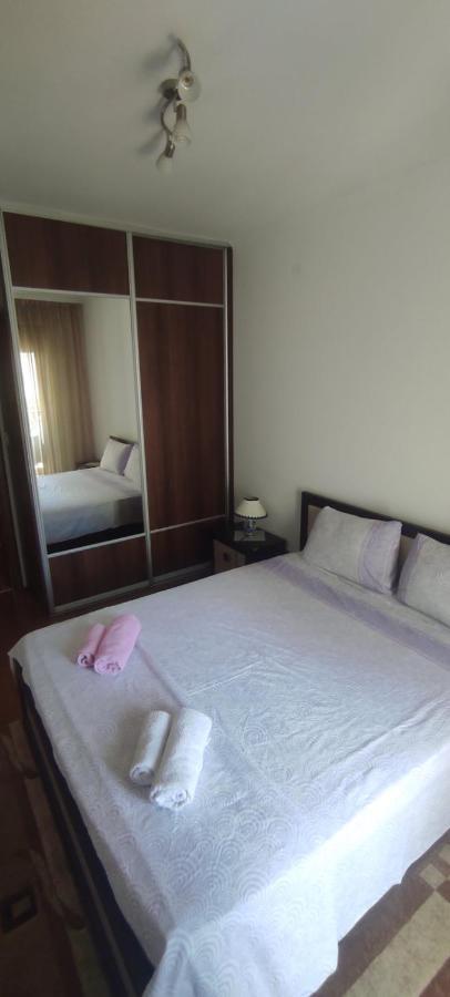 Apartman Tanya Lägenhet Podgorica Exteriör bild